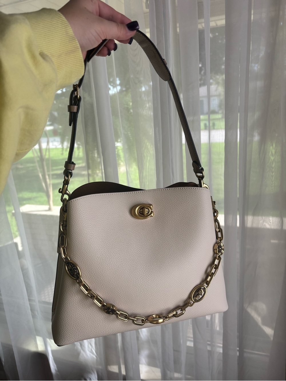 Coach Willow Shoulder Bag w/ Coach Chain Strap